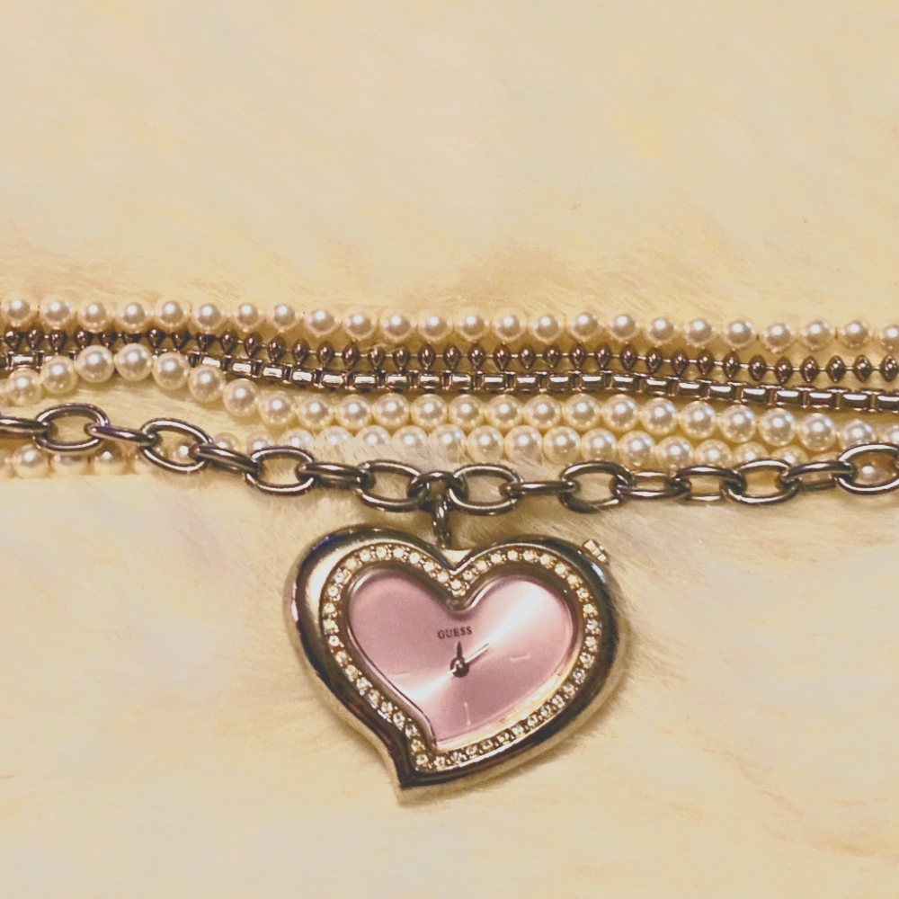 VTG Guess Heart Dangle Charm Multi Strand Wrist Bracelet Clock Watch